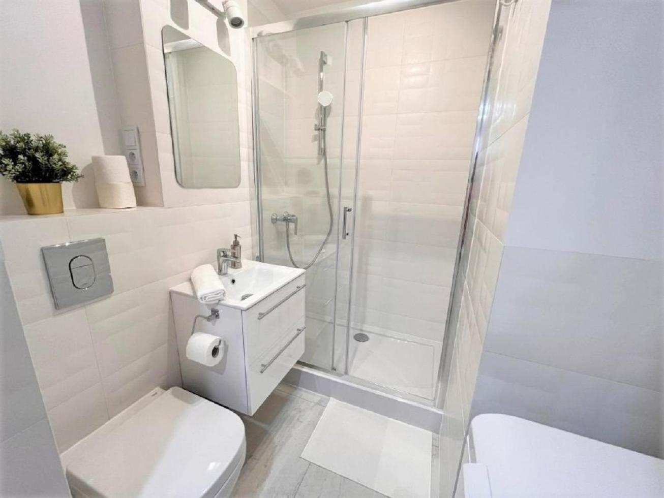 Labo Apartment Graniczna Warsaw Ngoại thất bức ảnh